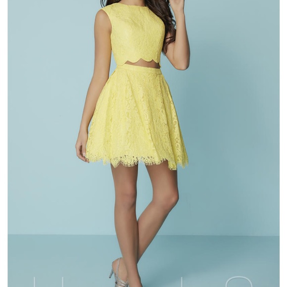 Two piece black lace short dress. Dress is brand new with tags attached size 4. - Picture 3 of 3